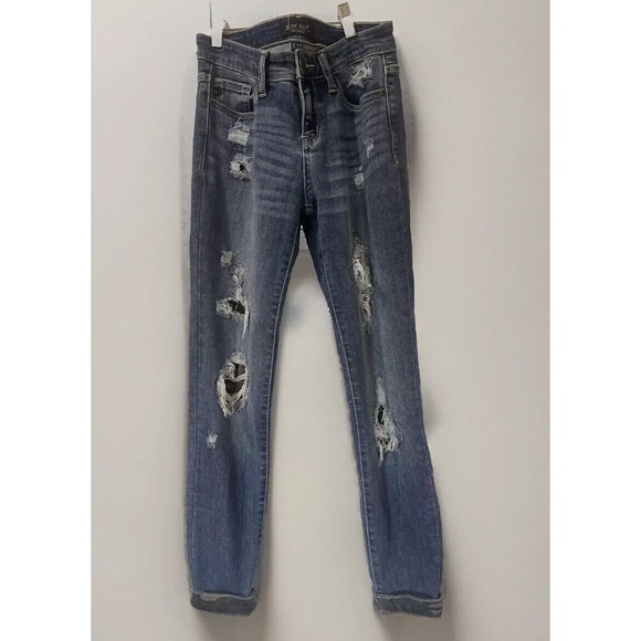 Judy Blue Jeans Women's Peek A Camo Patch Distressed Size 5 - Picture 2 of 6